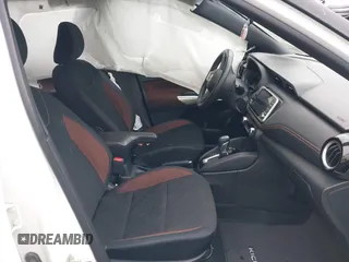 2020 Nissan Kicks SR z VIN 3N1CP5DV2LL543887, wystawiony jako IAAI lot #42153454 z przebiegiem 25 573 mil mil oraz . Historia ofert i sprzedaży dostępna na DreamBid. Obrazek 5.
