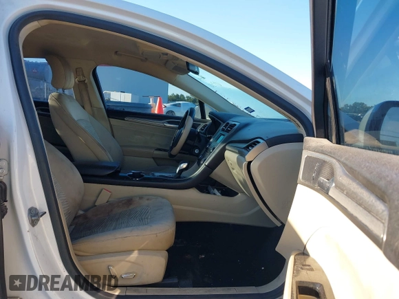 2016 Ford Fusion SE with VIN 3FA6P0HD0GR156536, listed as a IAAI auction lot 42079085 with 166,243 mi miles and . Bid and sale history available at DreamBid. Image 5.