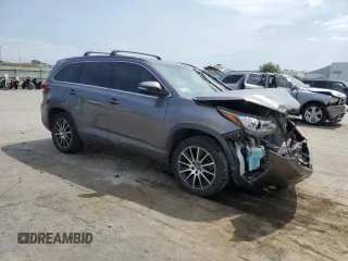 2018 Toyota Highlander SE with VIN 5TDKZRFH6JS543870, listed as a Copart auction lot 71250184 with 88,991 mi miles and Salvage title. Bid and sale history available at DreamBid. Image 4.