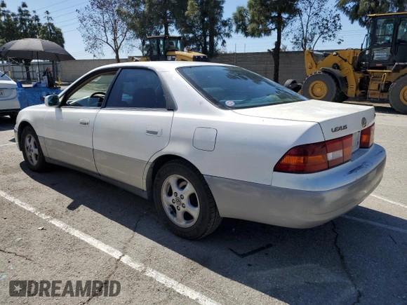 1998 Lexus ES 300 с VIN JT8BF28G8W5013500, выставлен на аукционе Copart как лот 49541405 с пробегом 146 355 миль миль и Списание • Salvage title. История ставок и продаж доступна на DreamBid. Изображение 2.