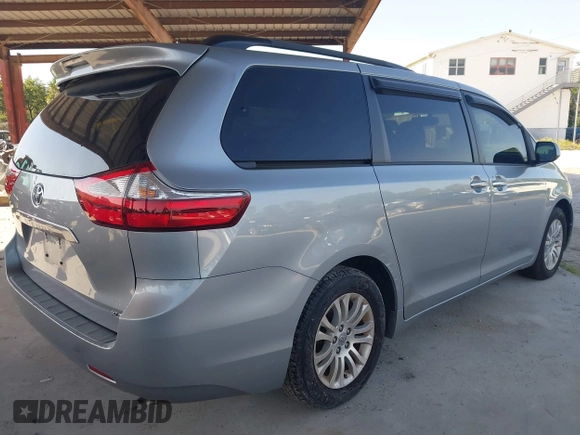 2017 Toyota Sienna XLE Auto Access Seat with VIN 5TDYZ3DC1HS805349, listed as a IAAI auction lot 42273787 with 184,347 mi miles and . Bid and sale history available at DreamBid. Image 4.