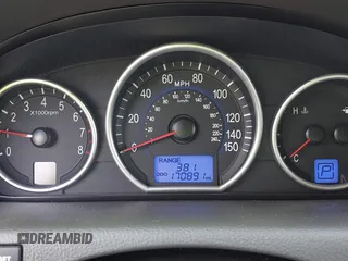 2012 Hyundai Veracruz Limited with VIN KM8NU4CC8CU187326, listed as a IAAI auction lot 42309747 with 180,000 mi miles and . Bid and sale history available at DreamBid. Image 7.