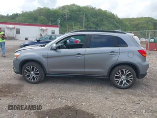 2018 Mitsubishi Outlander SEL with VIN JA4AP4AW6JU002642, listed as a IAAI auction lot 42186350 with 79,267 mi miles and . Bid and sale history available at DreamBid. Image 14.