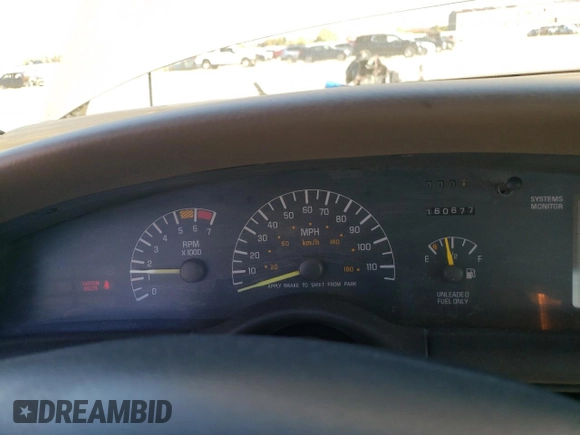 1999 Pontiac Bonneville SE z VIN 1G2HX52K4XH247855, wystawiony jako Copart lot #72559044 z przebiegiem 160 677 mil mil oraz Szkoda całkowita • Salvage title. Historia ofert i sprzedaży dostępna na DreamBid. Obrazek 9.