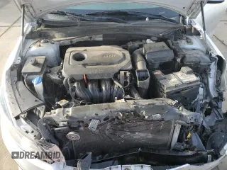 2020 Kia Optima LX z VIN 5XXGT4L30LG389034, wystawiony jako Copart lot #49735975 z przebiegiem 219 985 mil mil oraz Szkoda całkowita • Salvage title. Historia ofert i sprzedaży dostępna na DreamBid. Obrazek 11.
