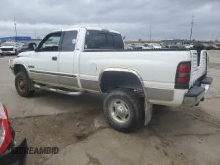 2000 Dodge Ram 2500 with VIN 3B7KF2365YG154990, listed as a Copart auction lot 78970054 with 215,401 mi miles and Clean Title. Bid and sale history available at carsss.com. Image 2.