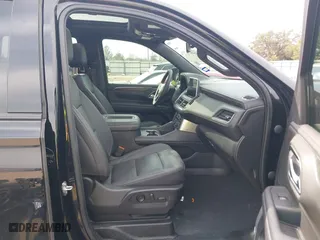 2022 Chevrolet Tahoe Z71 with VIN 1GNSKPKD4NR193050, listed as a IAAI auction lot 41656544 with 41,165 mi miles. Bid and sale history available at carsss.com. Image 5.