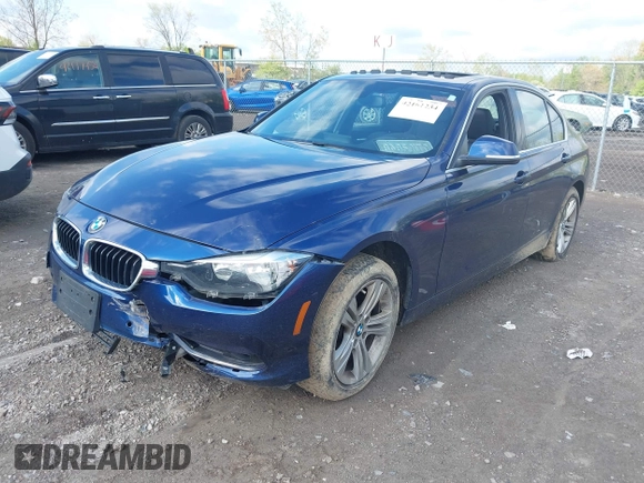 2017 BMW 3 Series 330i xDrive with VIN WBA8D9C32HA005561, listed as a IAAI auction lot 42161234 with Not provided miles and . Bid and sale history available at DreamBid. Image 18.