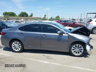 2013 Lexus ES 300h with VIN JTHBW1GG5D2028515, listed as a IAAI auction lot 42374768 with 107,737 mi miles and . Bid and sale history available at DreamBid. Image 14.