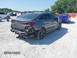 2018 Hyundai Sonata SEL with VIN 5NPE34AFXJH656508, listed as a IAAI auction lot 42053020 with 156,212 mi miles and . Bid and sale history available at carsss.com. Image 4.