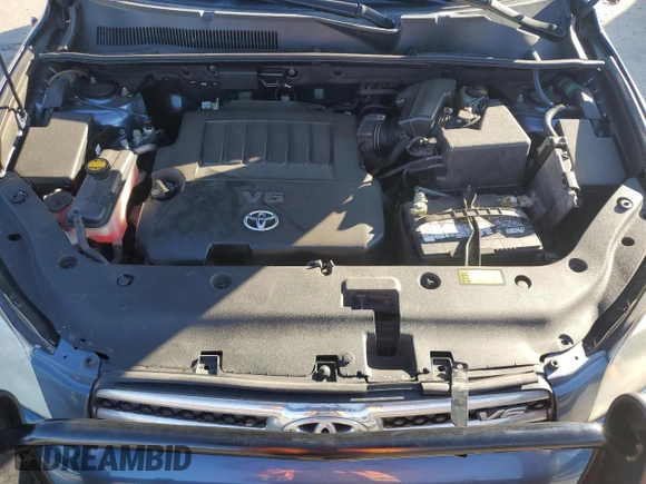 2008 Toyota RAV4 Limited с VIN JTMBK31V586049802, выставлен на аукционе Copart как лот 53862605 с пробегом 163 923 миль миль и Списание • Salvage title. История ставок и продаж доступна на DreamBid. Изображение 12.