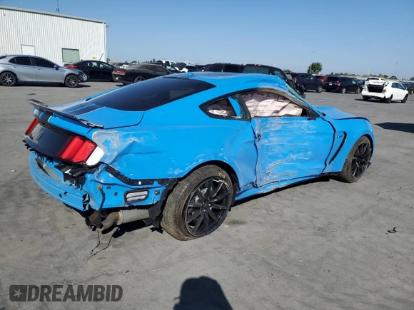 2017 Ford Mustang Shelby GT350 z VIN 1FA6P8JZ5H5522211, wystawiony jako Copart lot #72818134 z przebiegiem Nie podano mil oraz Szkoda całkowita • Salvage title. Historia ofert i sprzedaży dostępna na DreamBid. Obrazek 3.