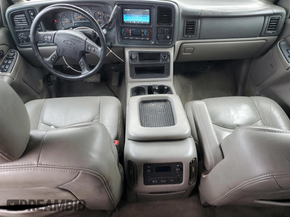 2005 Chevrolet Avalanche LS z VIN 3GNEK12Z55G214297, wystawiony jako Copart lot #51241695 z przebiegiem 141 402 mil mil oraz Szkoda całkowita • Salvage title. Historia ofert i sprzedaży dostępna na DreamBid. Obrazek 8.