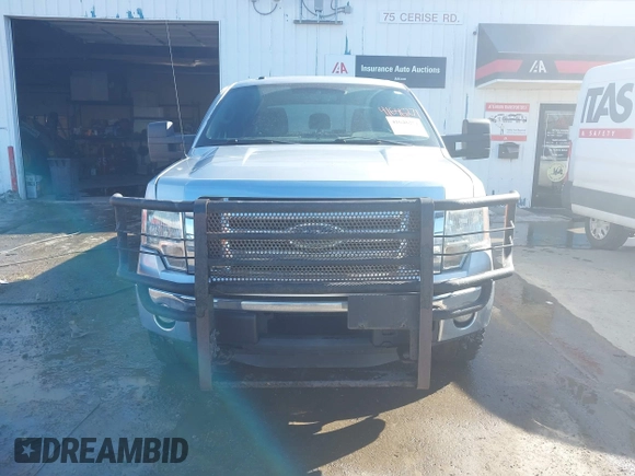 2011 Ford F-150 XLT with VIN 1FTFW1ET7BFC74071, listed as a IAAI auction lot 41646271 with 172,740 mi miles. Bid and sale history available at carsss.com. Image 12.