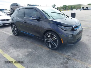 2014 BMW i3 с VIN WBY1Z4C56EVX63285, выставлен на аукционе IAAI как лот 41672245 с пробегом 70 229 миль миль и . История ставок и продаж доступна на DreamBid. Изображение 1.
