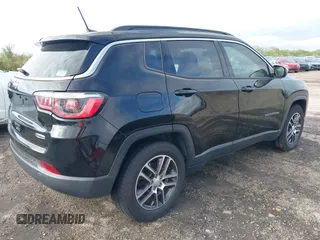 2019 Jeep Compass Latitude с VIN 3C4NJCBB2KT676877, выставлен на аукционе IAAI как лот 40476887 с пробегом Не указан миль и . История ставок и продаж доступна на DreamBid. Изображение 4.