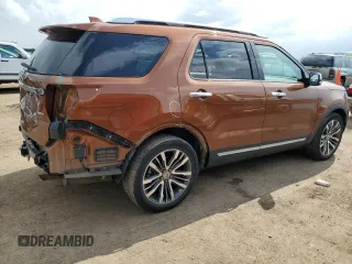 2017 Ford Explorer Platinum with VIN 1FM5K8HT8HGA16023, listed as a Copart auction lot 59529195 with 101,609 mi miles and Salvage title. Bid and sale history available at DreamBid. Image 3.