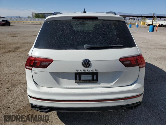 2022 Volkswagen Tiguan SE R-Line Black with VIN 3VVCB7AX1NM038645, listed as a Copart auction lot 53868295 with 78,371 mi miles and Salvage title. Bid and sale history available at DreamBid. Image 6.