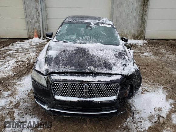 2017 Lincoln Continental Reserve z VIN 1LN6L9NP0H5623821, wystawiony jako Copart lot #87847225 z przebiegiem 139 219 mil mil oraz Szkoda całkowita • Salvage title. Historia ofert i sprzedaży dostępna na DreamBid. Obrazek 5.