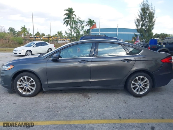 2020 Ford Fusion Hybrid SE with VIN 3FA6P0LU7LR246462, listed as a IAAI auction lot 41766758 with 40,817 mi miles. Bid and sale history available at carsss.com. Image 14.