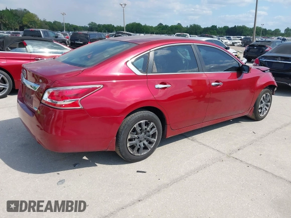 2013 Nissan Altima 2.5 S with VIN 1N4AL3AP0DC237851, listed as a IAAI auction lot 41912800 with 163,361 mi miles and . Bid and sale history available at carsss.com. Image 4.