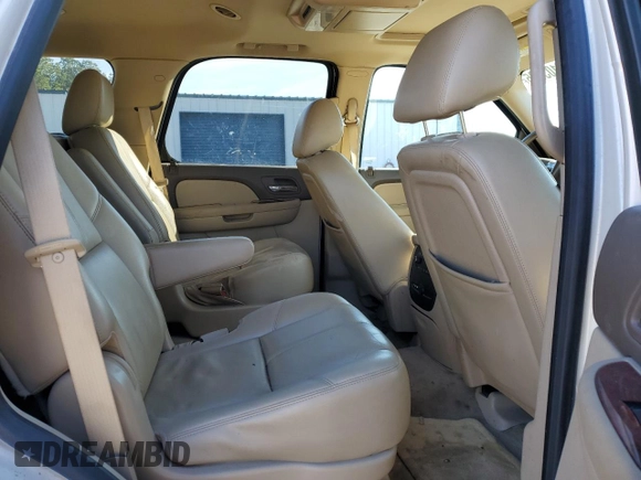 2013 GMC Yukon SLT with VIN 1GKS1CE05DR259086, listed as a Copart auction lot 42103305 with 130,079 mi miles and Salvage Title. Bid and sale history available at carsss.com. Image 12.