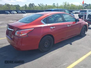 2014 Nissan Altima S with VIN 1N4AL3AP1EC266793, listed as a IAAI auction lot 41896314 with 265,087 mi miles and . Bid and sale history available at carsss.com. Image 4.
