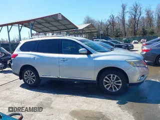 2013 Nissan Pathfinder SL with VIN 5N1AR2MM6DC628809, listed as a IAAI auction lot 41850082 with 129,640 mi miles and . Bid and sale history available at DreamBid. Image 13.