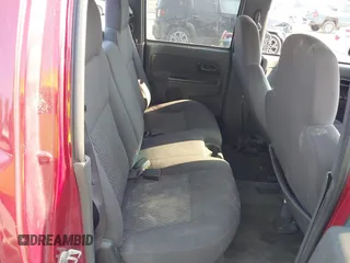 2006 Chevrolet Colorado 1LT z VIN 1GCCS138268146554, wystawiony jako IAAI lot #42417817 z przebiegiem 195 969 mil mil oraz . Historia ofert i sprzedaży dostępna na DreamBid. Obrazek 8.