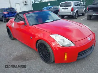 2008 Nissan 350Z Touring with VIN JN1BZ36A08M850394, listed as a IAAI auction lot 42063210 with 108,249 mi miles. Bid and sale history available at carsss.com. Image 1.
