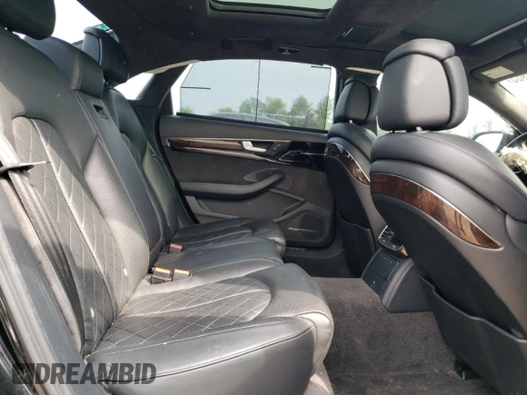 2017 Audi A8 Sport z VIN WAU43AFD4HN007229, wystawiony jako Copart lot #56946985 z przebiegiem Nie podano mil oraz Tytuł czysty. Historia ofert i sprzedaży dostępna na DreamBid. Obrazek 10.