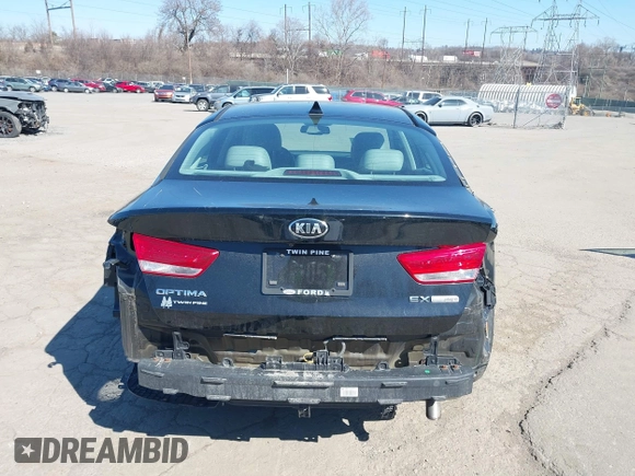 2017 Kia Optima EX z VIN KNAGV4LD4H5010046, wystawiony jako IAAI lot #41679443 z przebiegiem 73 367 mil mil oraz . Historia ofert i sprzedaży dostępna na DreamBid. Obrazek 17.