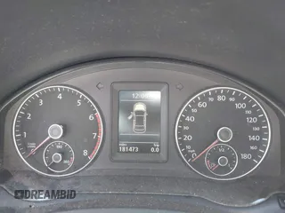 2010 Volkswagen Eos Komfort with VIN WVWBA7AH5AV011180, listed as a IAAI auction lot 41768341 with 181,473 mi miles and . Bid and sale history available at DreamBid. Image 7.