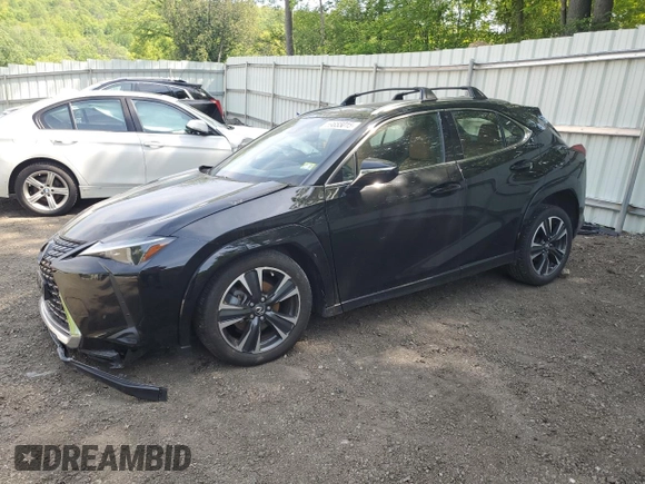 2024 Lexus UX 250h Premium z VIN JTHP9JBHXR2074961, wystawiony jako Copart lot #59655015 z przebiegiem 8 340 mil mil oraz Szkoda całkowita • Salvage title. Historia ofert i sprzedaży dostępna na DreamBid. Obrazek 1.