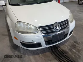 2007 Volkswagen Jetta Wolfsburg Edition with VIN 3VWEF71K57M183834, listed as a IAAI auction lot 42642370 with 201,697 mi miles and . Bid and sale history available at DreamBid. Image 6.