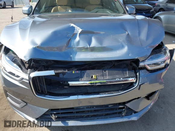 2018 Volvo XC60 Momentum с VIN LYV102RK3JB106290, выставлен на аукционе IAAI как лот 42442081 с пробегом 53 142 миль миль и . История ставок и продаж доступна на DreamBid. Изображение 6.