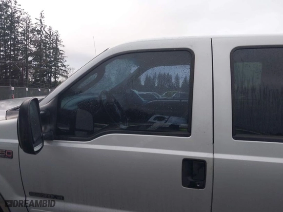 2003 Ford Super Duty F-350 SRW XL with VIN 1FTSW31F63EB28150, listed as a IAAI auction lot 41600324 with NaN miles. Bid and sale history available at carsss.com. Image 14.