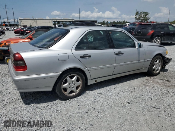 2000 Mercedes-Benz C 230 Kompressor with VIN WDBHA24G1YA833250, listed as a Copart auction lot 55699635 with 75,805 mi miles and Salvage Title. Bid and sale history available at DreamBid. Image 3.