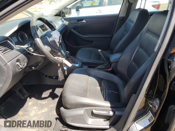 2012 Volkswagen Jetta SE с VIN 3VWDP7AJ3CM321946, выставлен на аукционе Copart как лот 52621115 с пробегом 195 166 миль миль и На запчасти • Non repairable. История ставок и продаж доступна на DreamBid. Изображение 7.