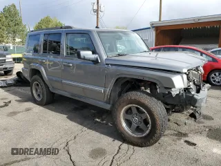 2008 Jeep Commander Sport with VIN 1J8HG48K18C184699, listed as a Copart auction lot 54739305 with 185,950 mi miles and Salvage title. Bid and sale history available at DreamBid. Image 4.