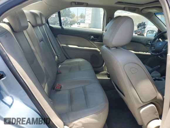 2010 Ford Fusion Hybrid z VIN 3FADP0L34AR137176, wystawiony jako Copart lot #62146865 z przebiegiem 135 293 mil mil oraz Szkoda całkowita • Salvage title. Historia ofert i sprzedaży dostępna na DreamBid. Obrazek 10.