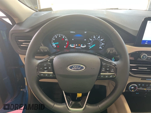 2021 Ford Escape SEL with VIN 1FMCU9H99MUA91420, listed as a IAAI auction lot 42569696 with 10,319 mi miles and . Bid and sale history available at DreamBid. Image 22.