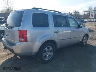 2011 Honda Pilot EX with VIN 5FNYF4H42BB040455, listed as a IAAI auction lot 42039366 with 169,469 mi miles. Bid and sale history available at carsss.com. Image 4.