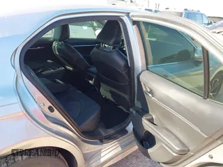 2020 Toyota Camry SE z VIN 4T1M11AK9LU931805, wystawiony jako IAAI lot #40946035 z przebiegiem 82 687 mil mil oraz . Historia ofert i sprzedaży dostępna na DreamBid. Obrazek 8.