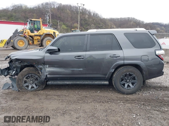 2016 Toyota 4Runner Limited with VIN JTEBU5JR6G5397276, listed as a IAAI auction lot 42021471 with 58,160 mi miles and . Bid and sale history available at DreamBid. Image 15.