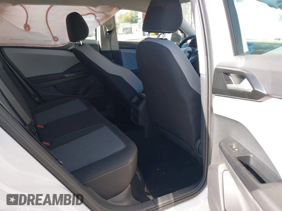 2023 Volkswagen Taos S с VIN 3VVCX7B23PM321393, выставлен на аукционе IAAI как лот 41835153 с пробегом 31 587 миль миль и . История ставок и продаж доступна на DreamBid. Изображение 8.