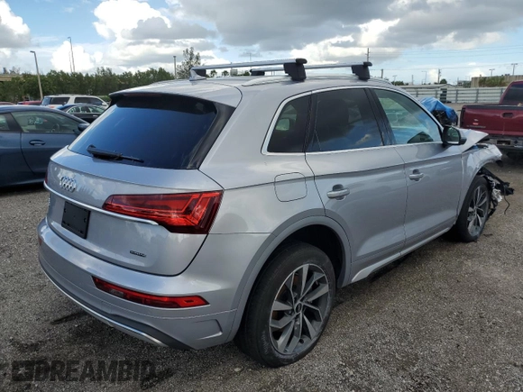 2021 Audi Q5 Premium with VIN WA1AAAFY6M2131314, listed as a Copart auction lot 66563942 with 12,653 mi miles. Bid and sale history available at carsss.com. Image 4.