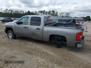 2007 Chevrolet Silverado 1500 1LT with VIN 2GCEC13J271700706, listed as a Copart auction lot 50018355 with Not Provided miles and Salvage Title. Bid and sale history available at DreamBid. Image 2.