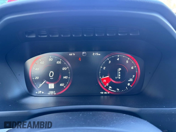 2017 Volvo XC90 Momentum with VIN YV4A22PK4H1126799, listed as a Copart auction lot 47779275 with 193,815 mi miles and Clean Title. Bid and sale history available at DreamBid. Image 8.