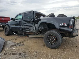 2004 GMC Sierra 2500HD SLT z VIN 1GTHK23114F143006, wystawiony jako Copart lot #55283215 z przebiegiem Nie podano mil oraz Szkoda całkowita • Salvage title. Historia ofert i sprzedaży dostępna na DreamBid. Obrazek 2.